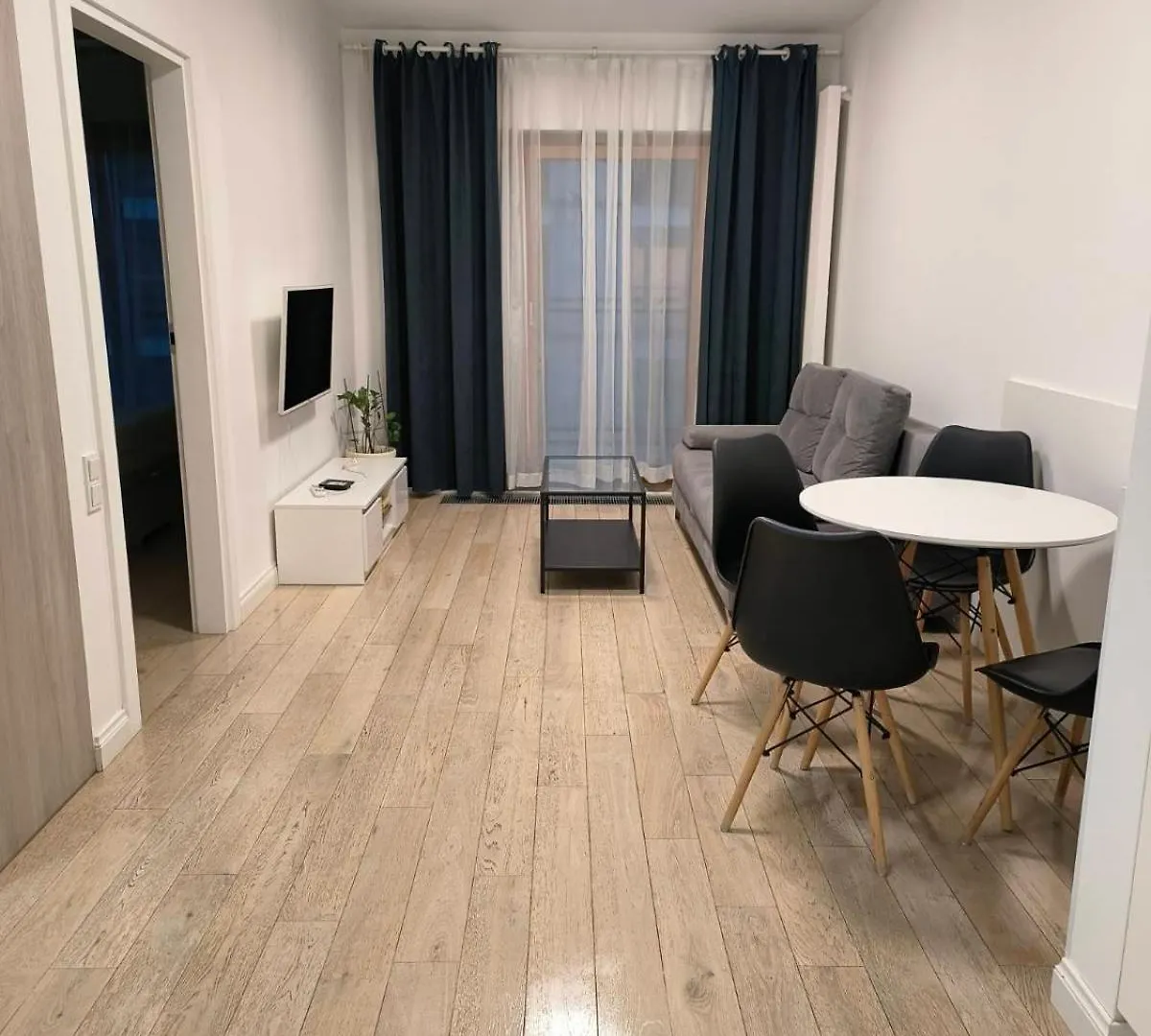 Vipwarsawapartments Diamond Mennica Residence 0*, Warszawa Polska