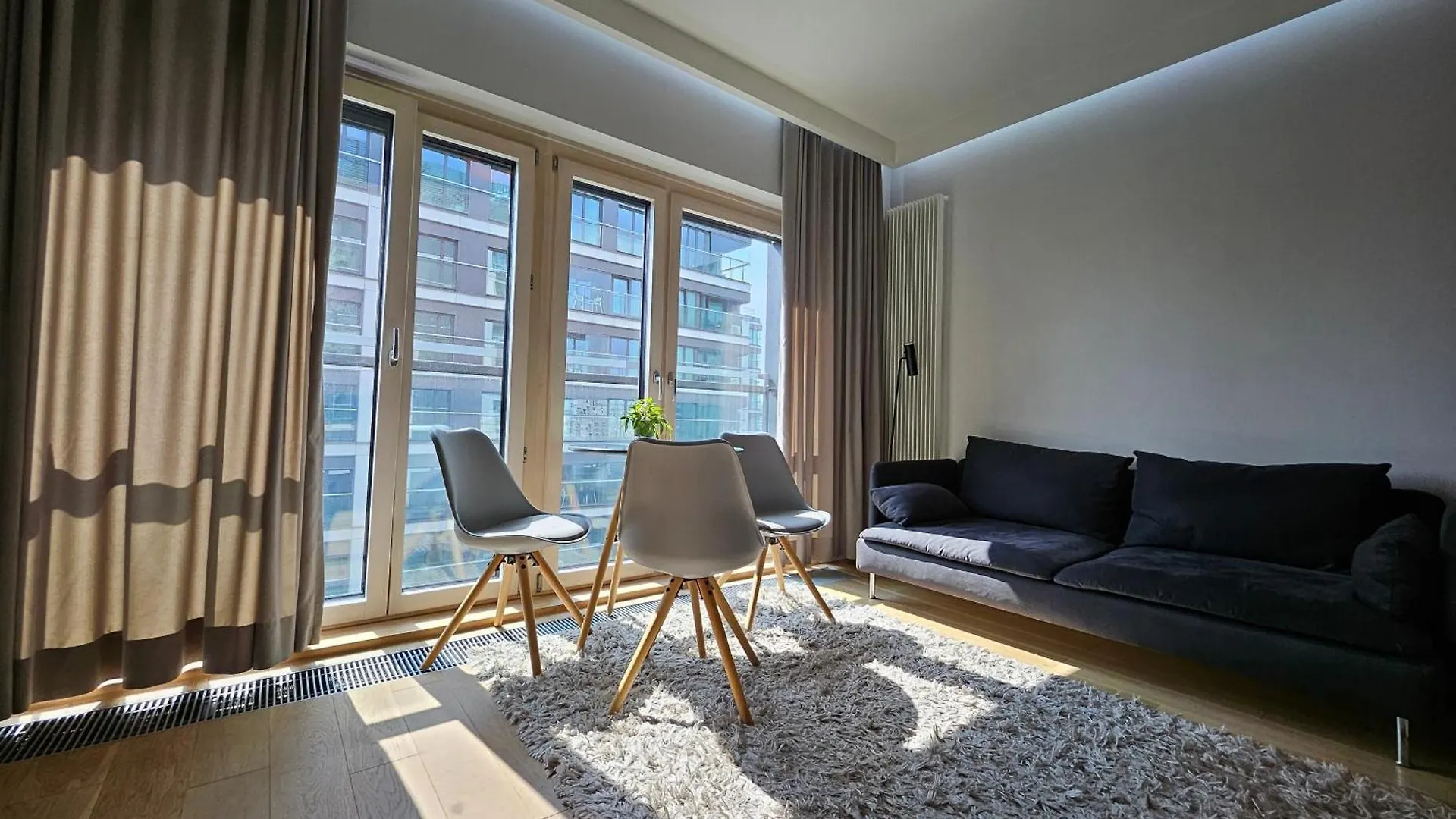 Vipwarsawapartments Diamond Mennica Residence Varsovia