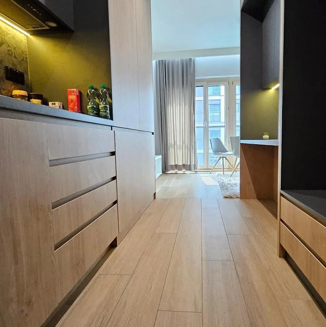 Vipwarsawapartments Diamond Mennica Residence Varsovia