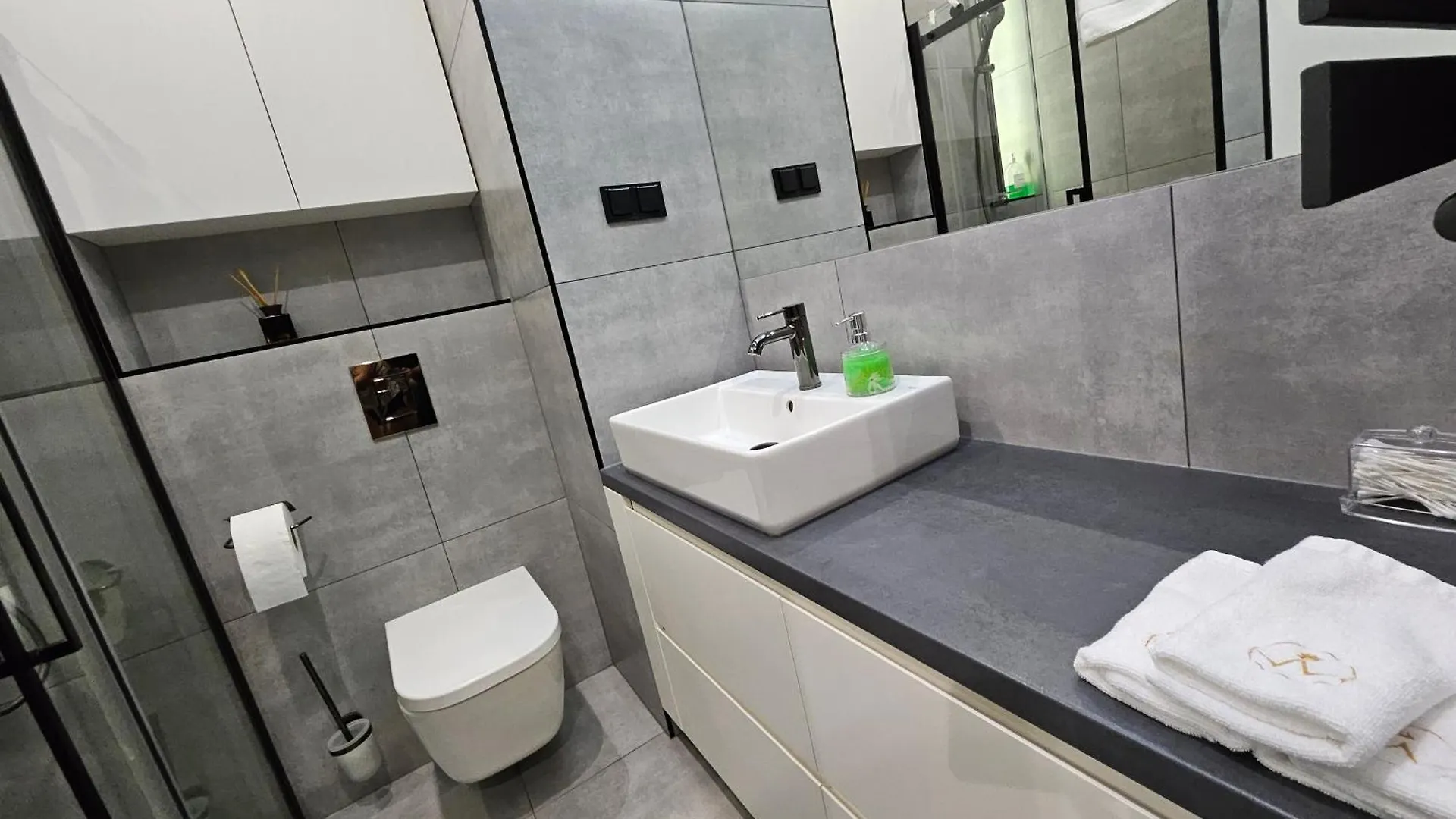 Vipwarsawapartments Diamond Mennica Residence Apartamento Varsovia